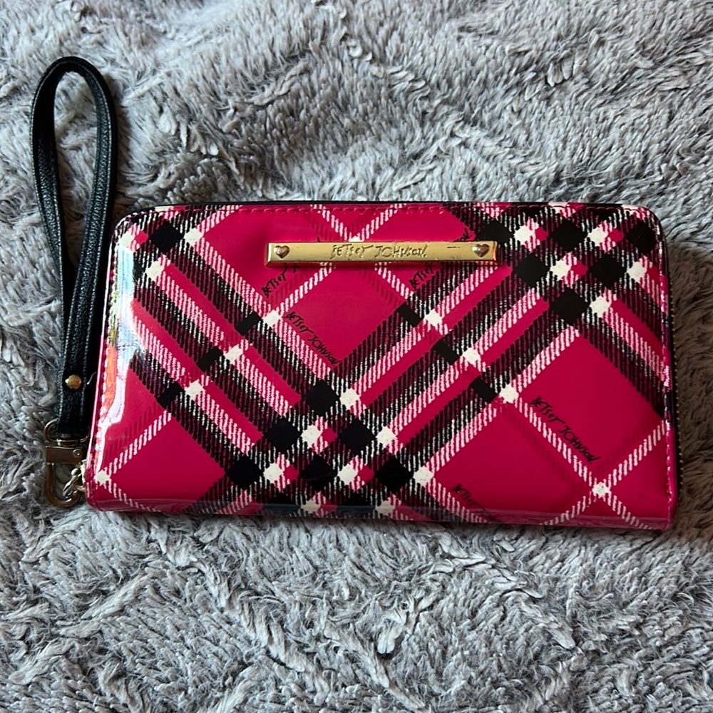 Betsey Johnson Wristlet
